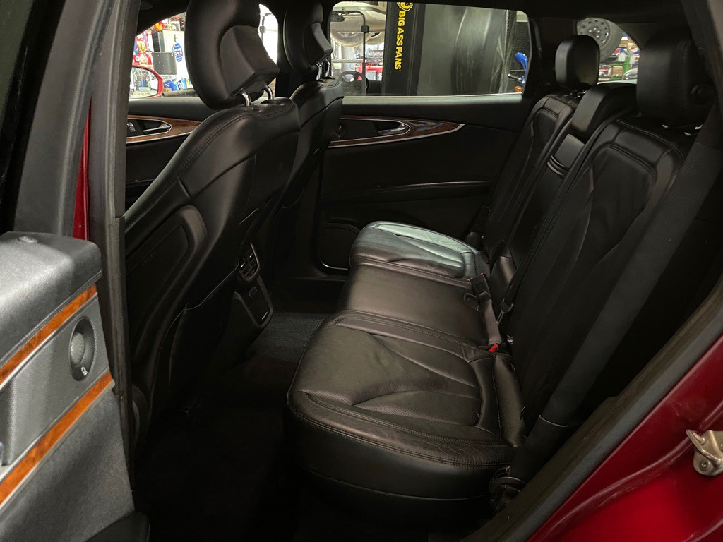 2016 Lincoln MKX Image 18