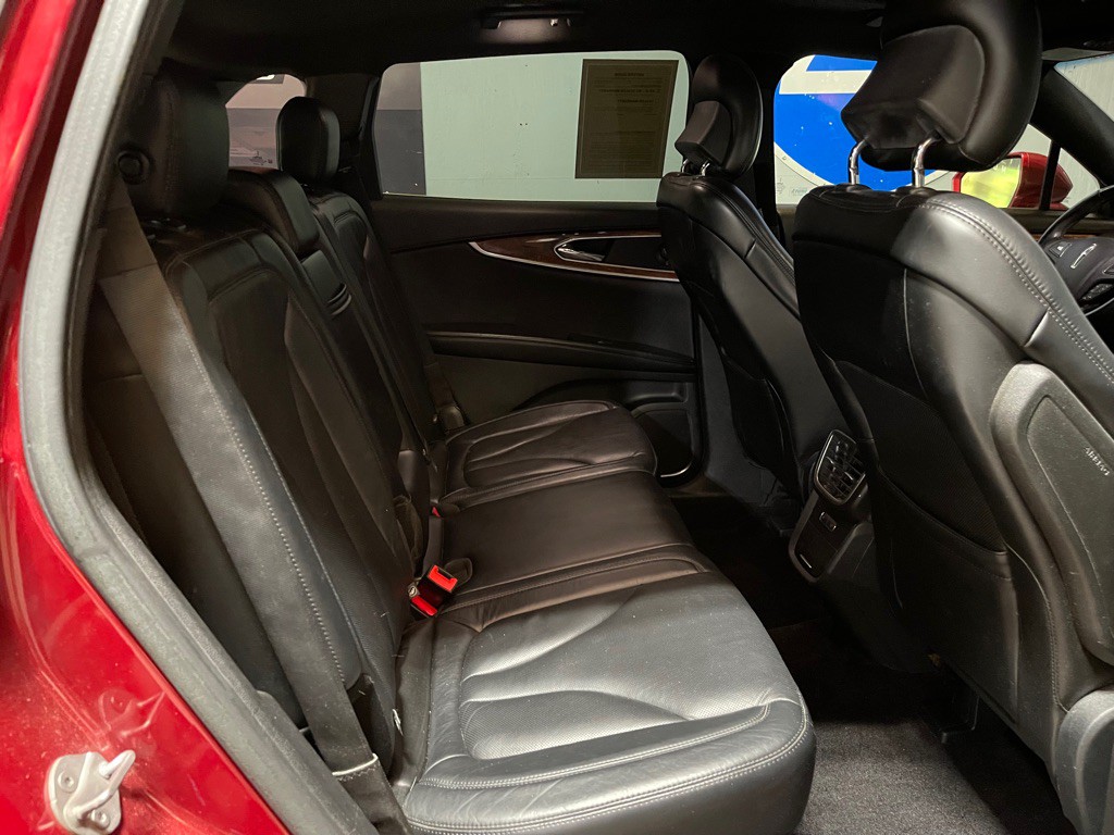 2016 Lincoln MKX Image 19
