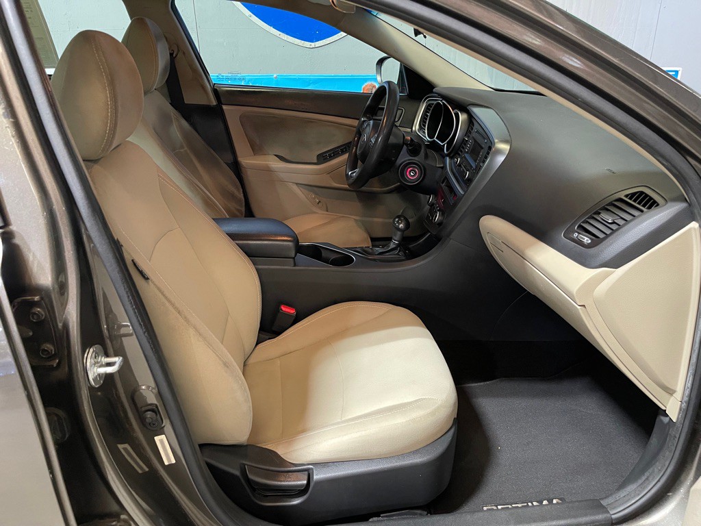 2015 Kia Optima Image 17