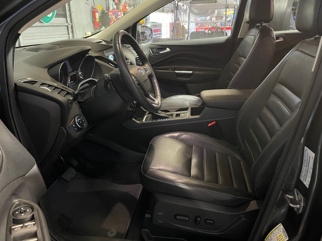 2017 Ford Escape Image 10