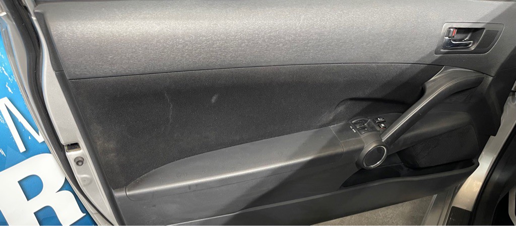 2006 Scion tC Image 9