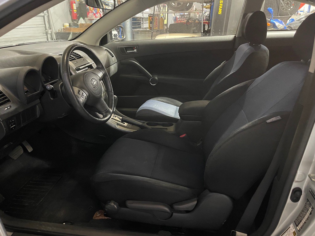 2006 Scion tC Image 10