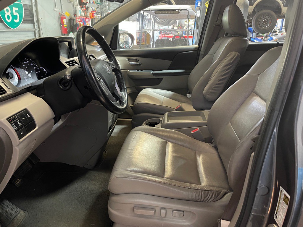 2014 Honda Odyssey Image 10