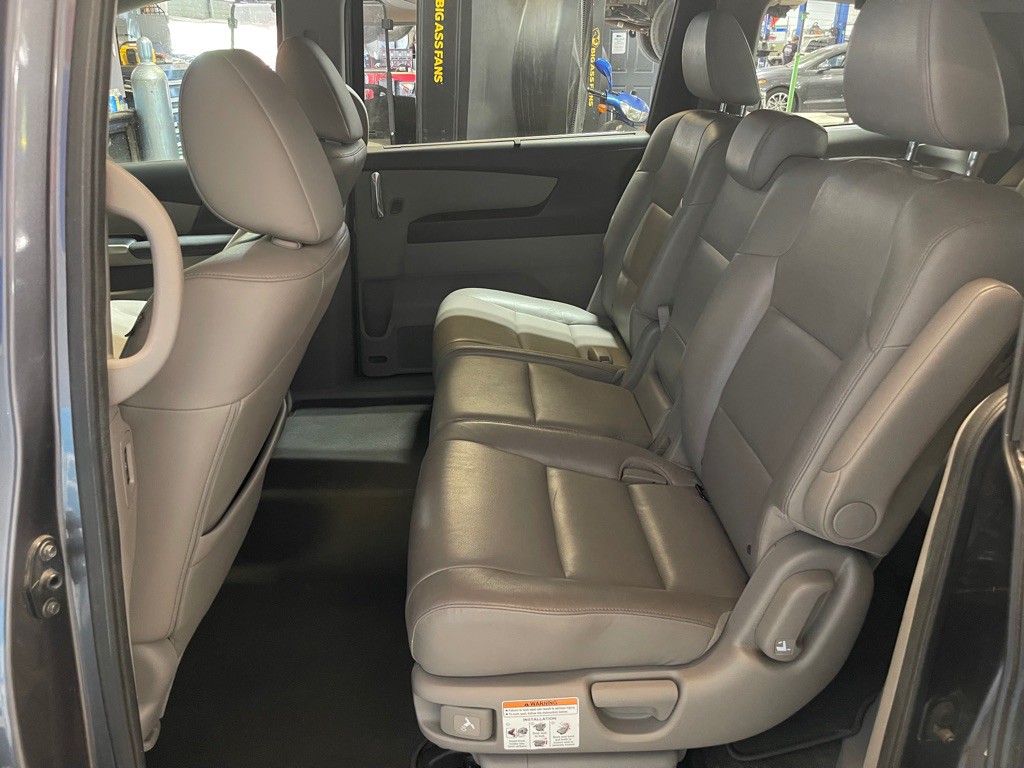 2014 Honda Odyssey Image 18