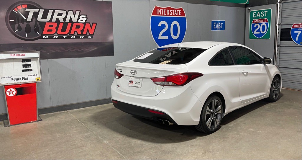2014 Hyundai Elantra Image 4