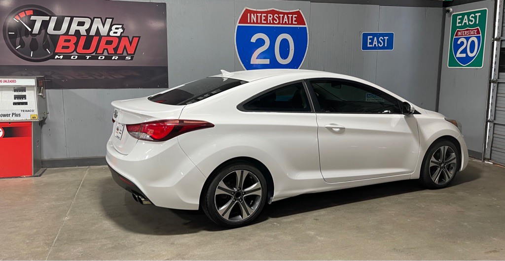 2014 Hyundai Elantra Image 5