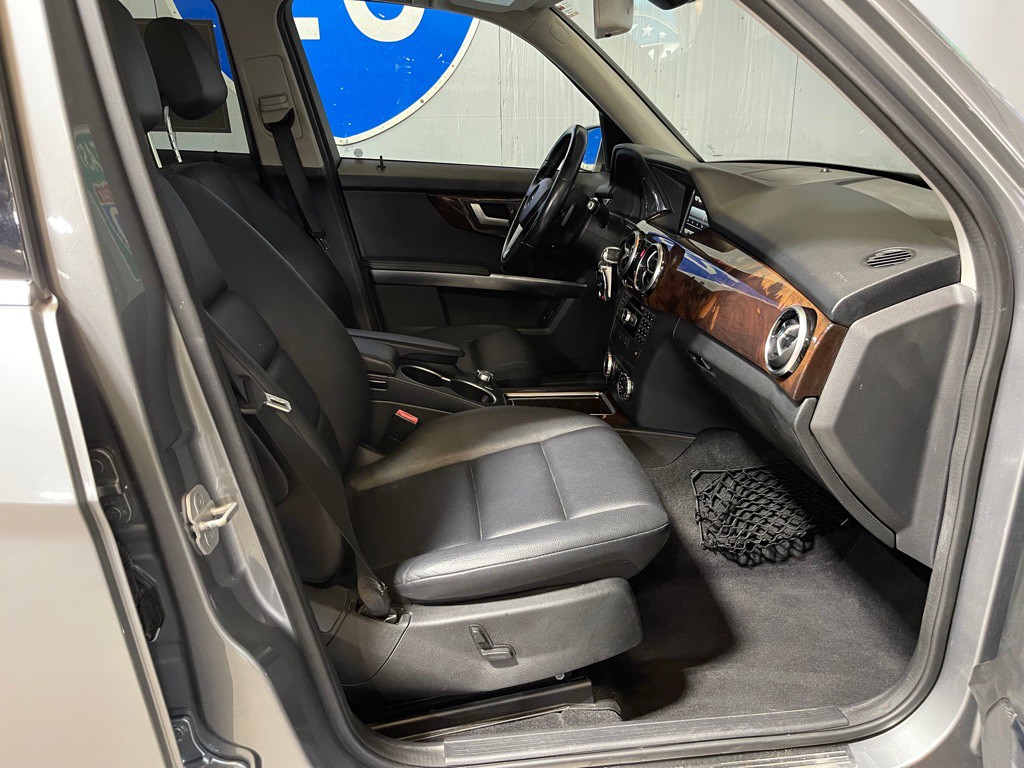2014 Mercedes-Benz GLK-Class Image 17
