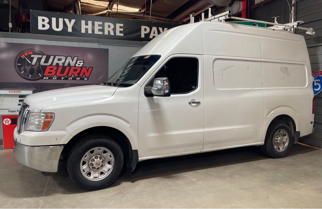 2012 Nissan NV Image 3
