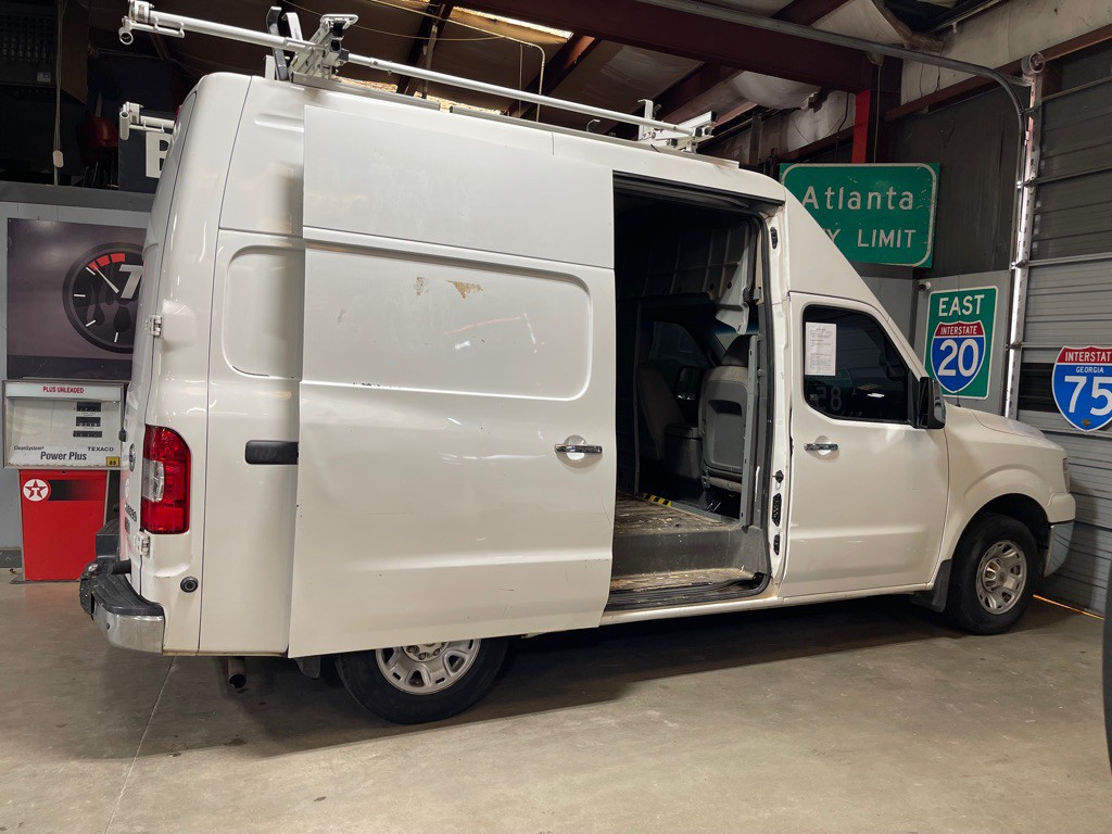 2012 Nissan NV Image 6