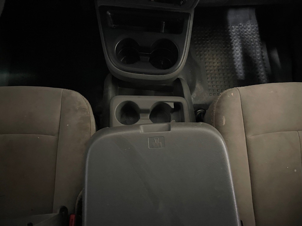2012 Nissan NV Image 15