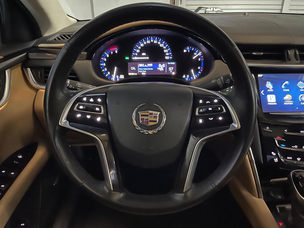 2013 Cadillac XTS Image 12