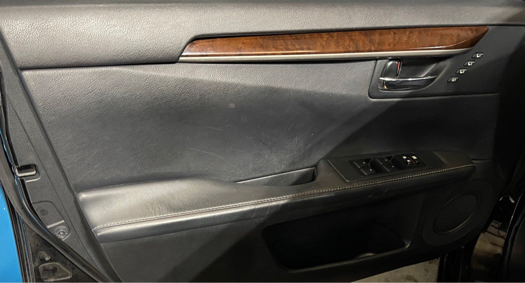 2014 Lexus ES 350 Image 9