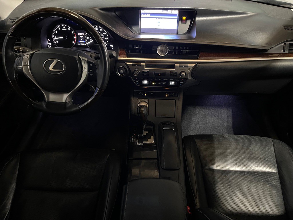 2014 Lexus ES 350 Image 15