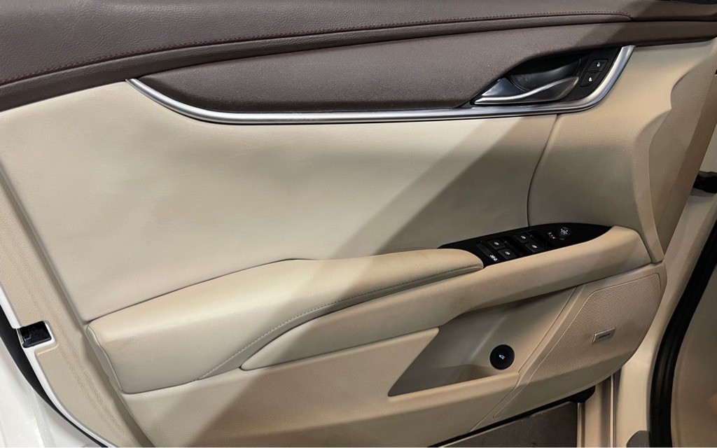 2014 Cadillac XTS Image 9