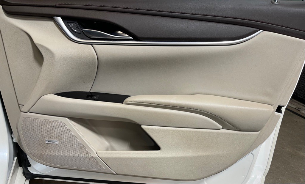 2014 Cadillac XTS Image 16
