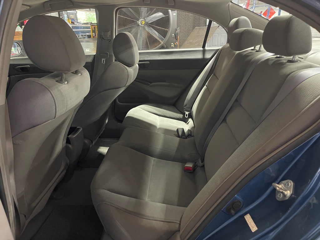 2010 Honda Civic Image 18