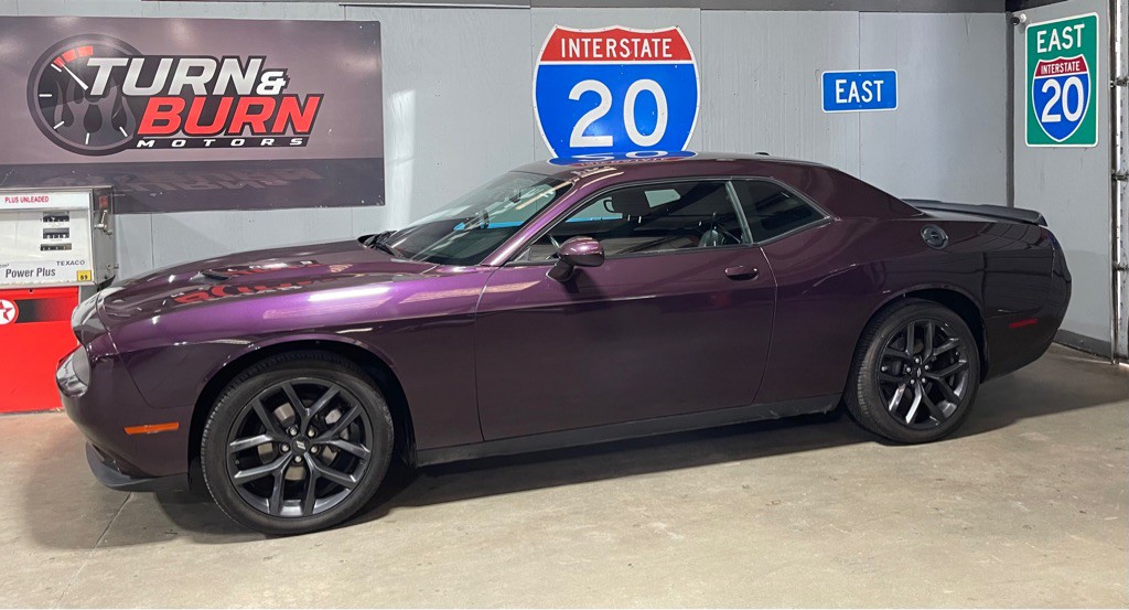 2022 Dodge Challenger Image 3