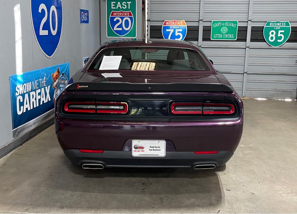 2022 Dodge Challenger Image 6