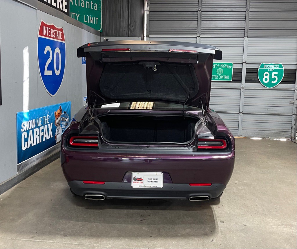 2022 Dodge Challenger Image 7