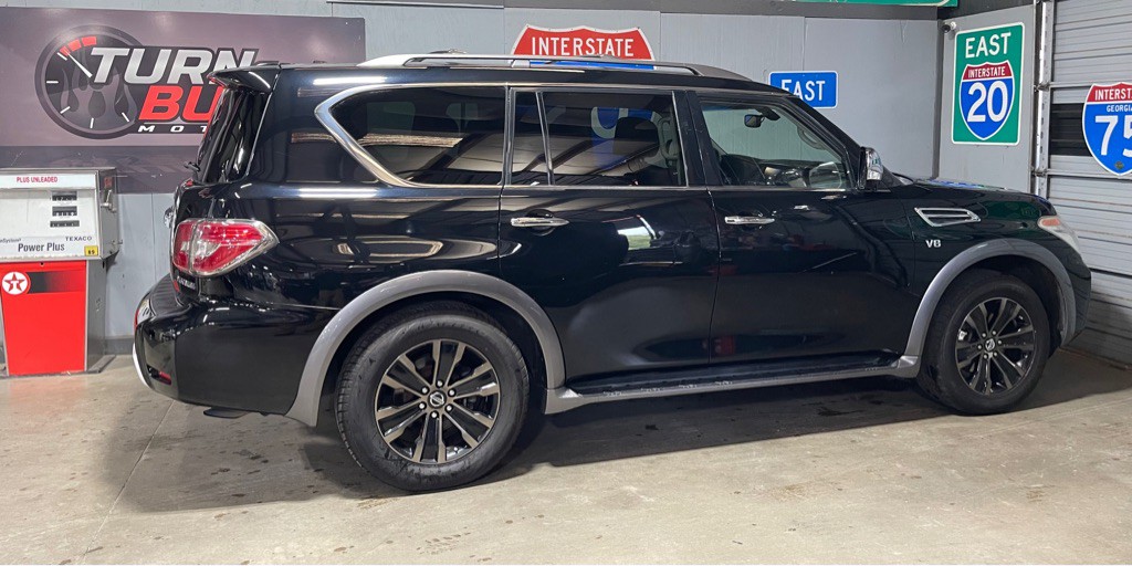 2017 Nissan Armada Image 5