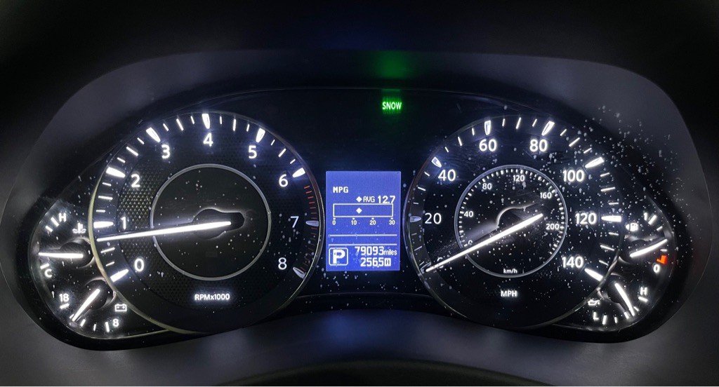 2017 Nissan Armada Image 11