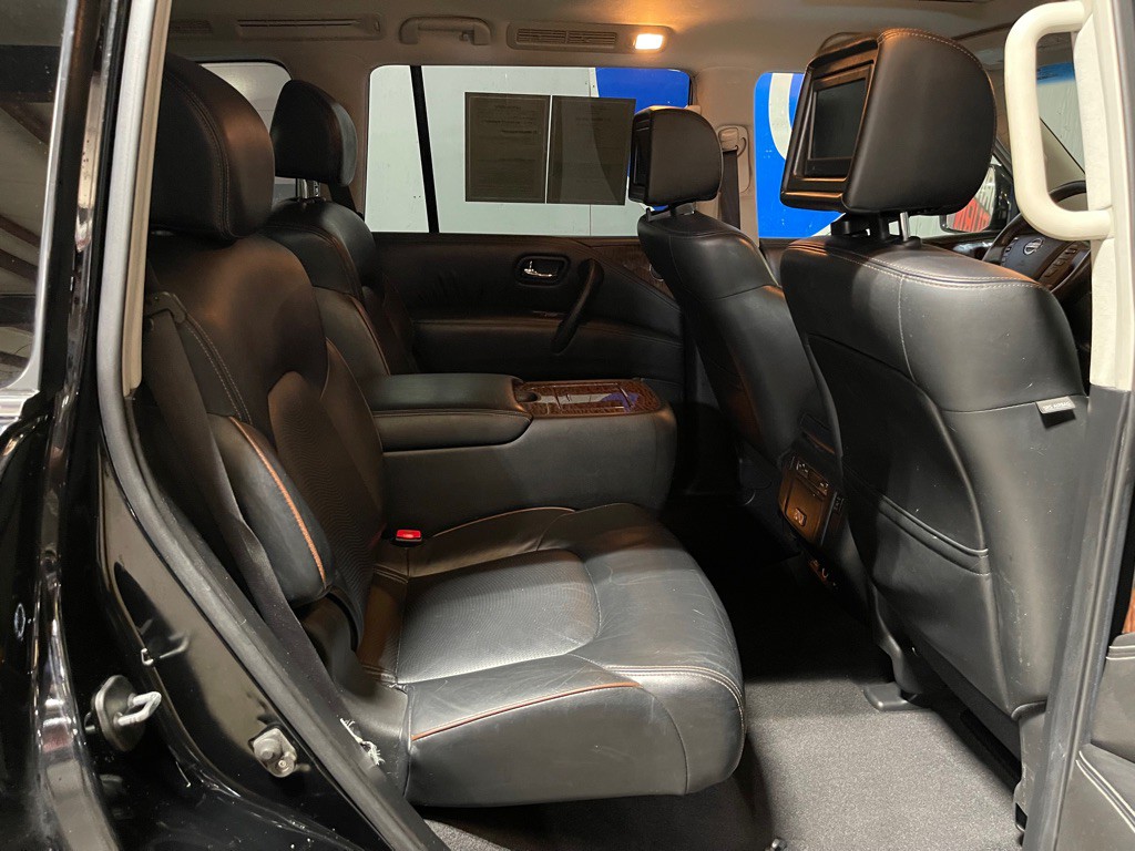 2017 Nissan Armada Image 19