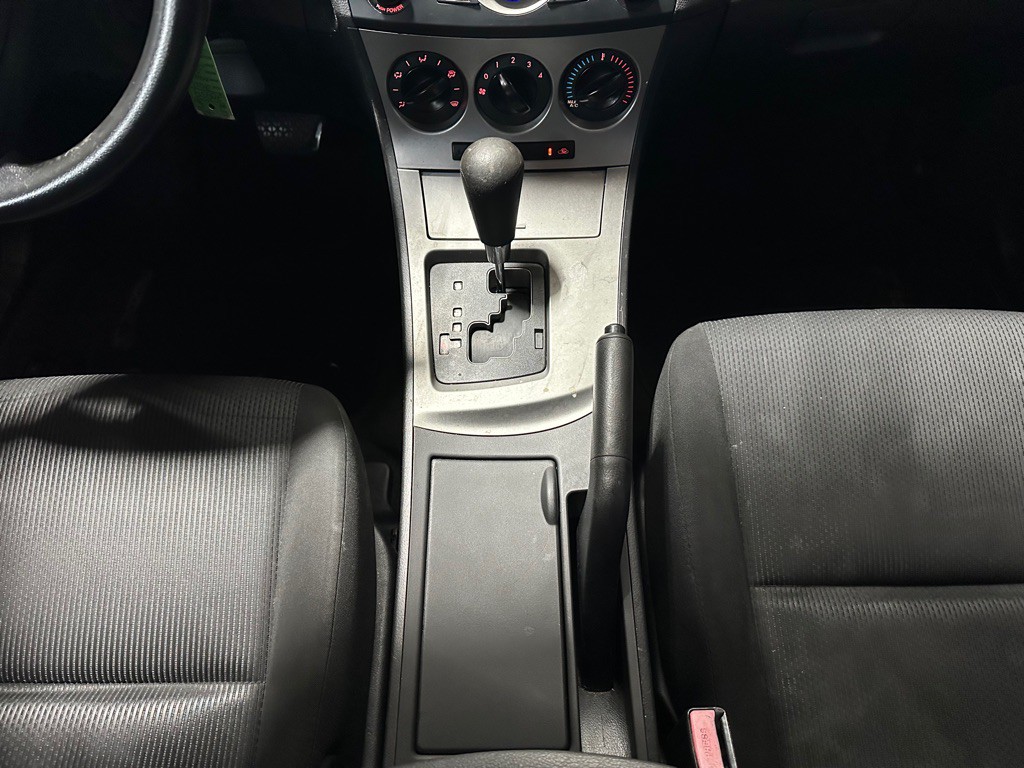 2011 Mazda Mazda3 Image 14
