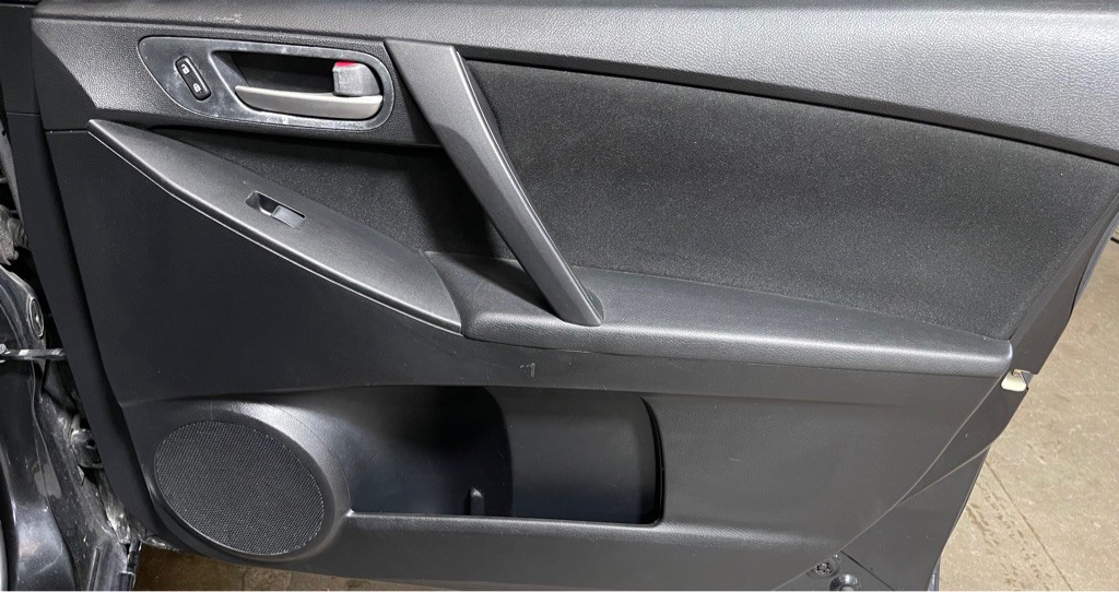 2011 Mazda Mazda3 Image 16