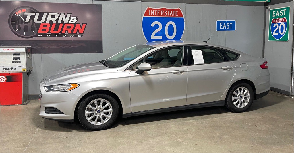 2016 Ford Fusion Image 3