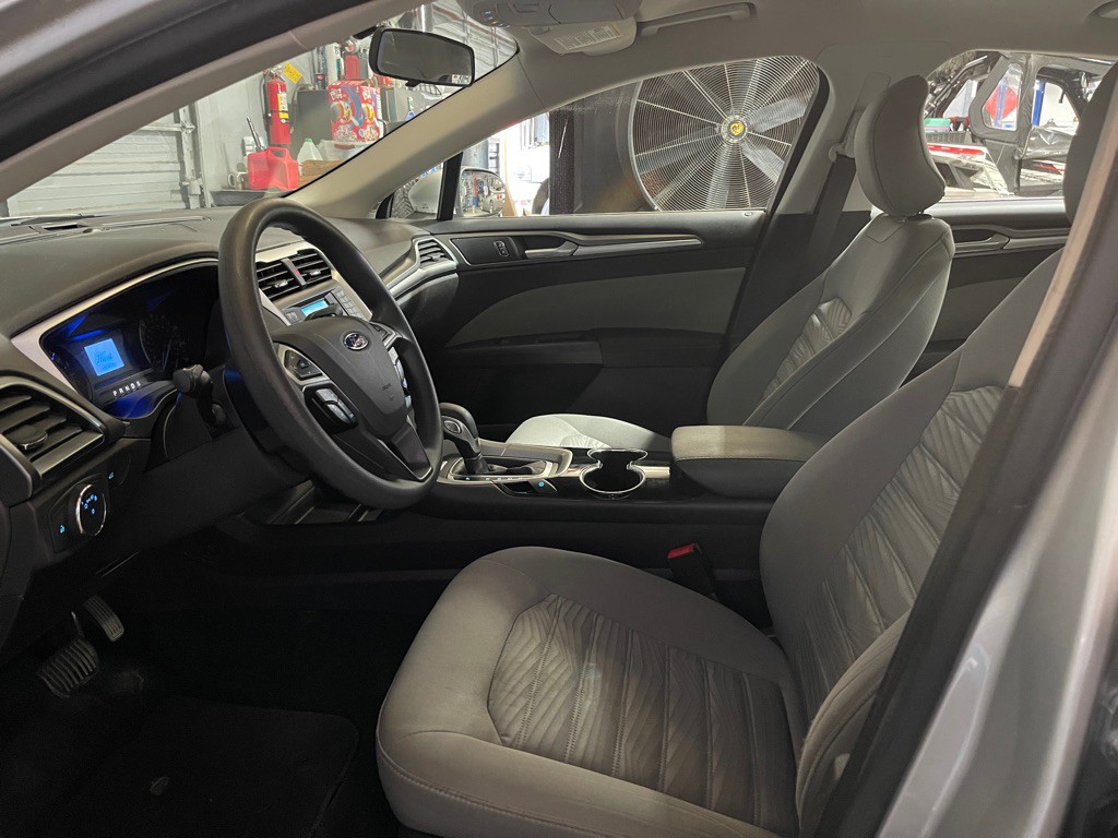 2016 Ford Fusion Image 10