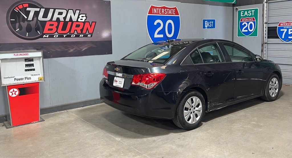 2014 Chevrolet Cruze Image 4
