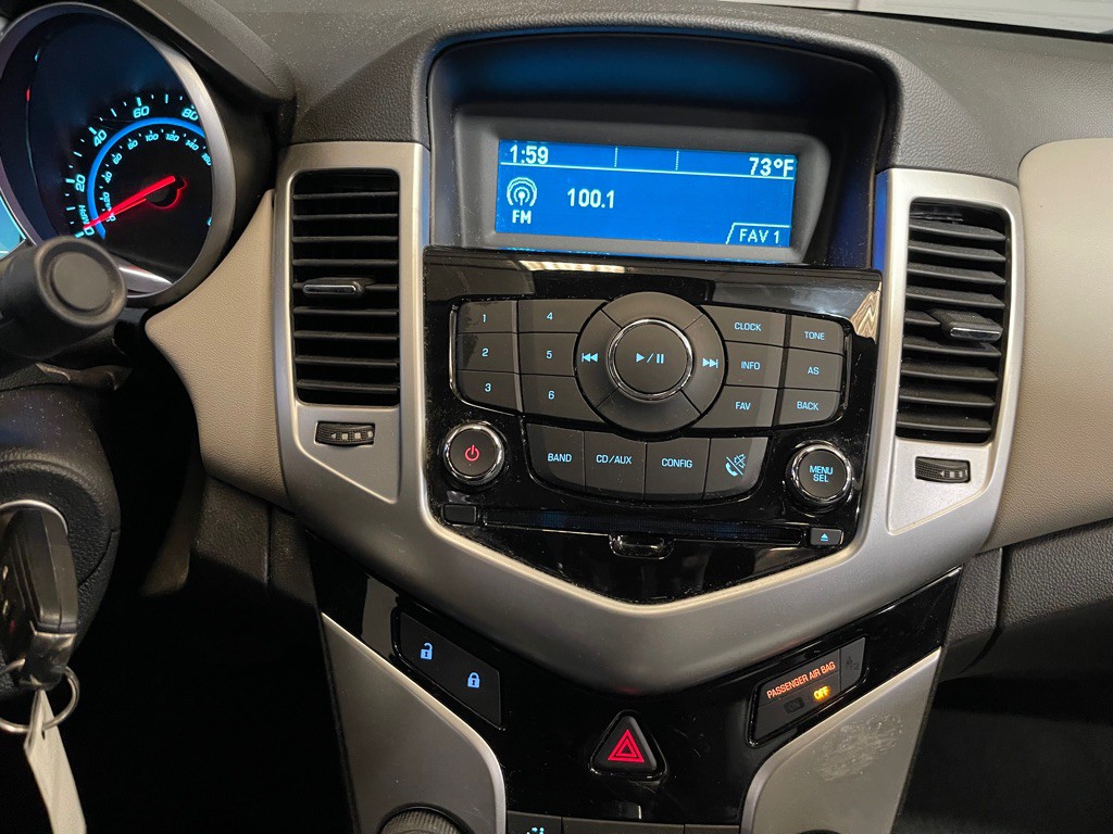 2014 Chevrolet Cruze Image 13