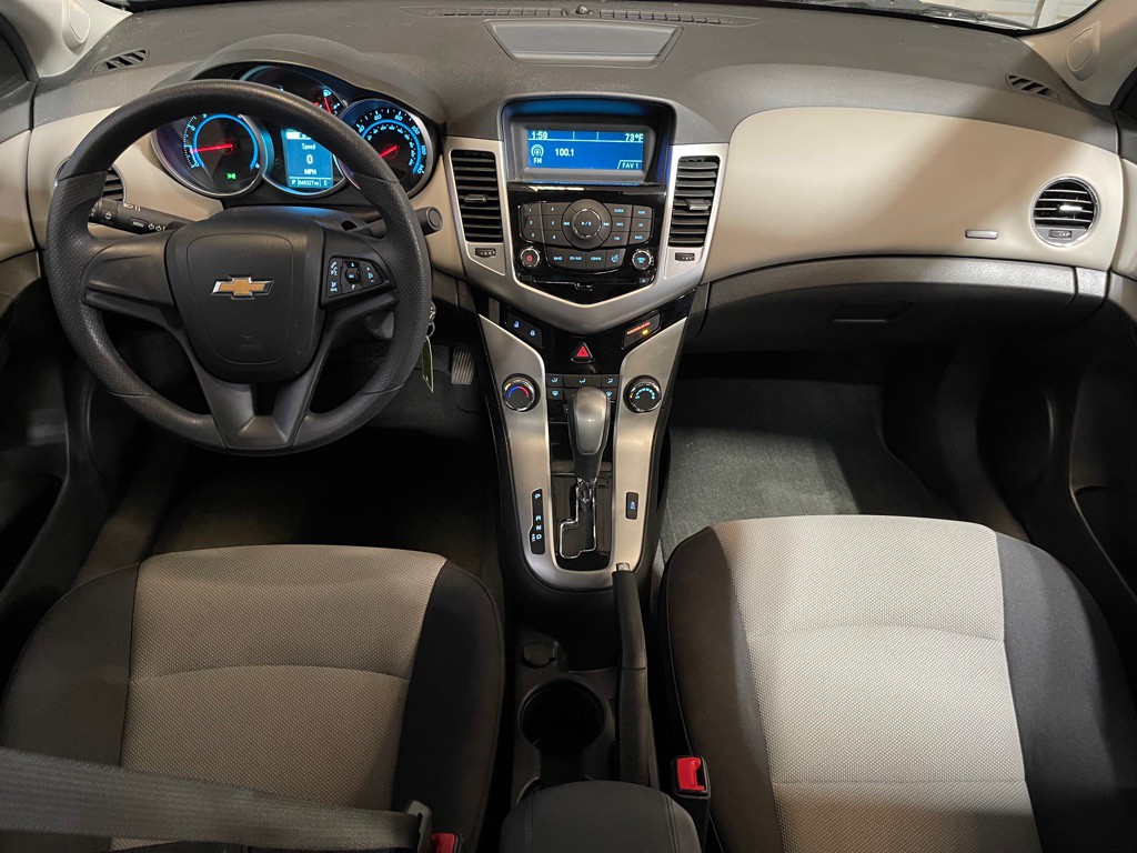 2014 Chevrolet Cruze Image 15