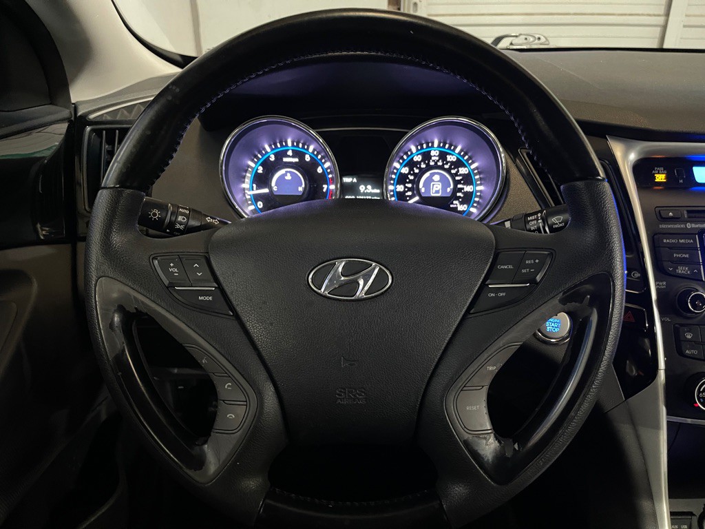 2013 Hyundai Sonata Image 12