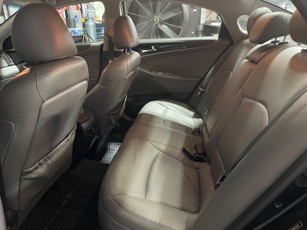 2013 Hyundai Sonata Image 18