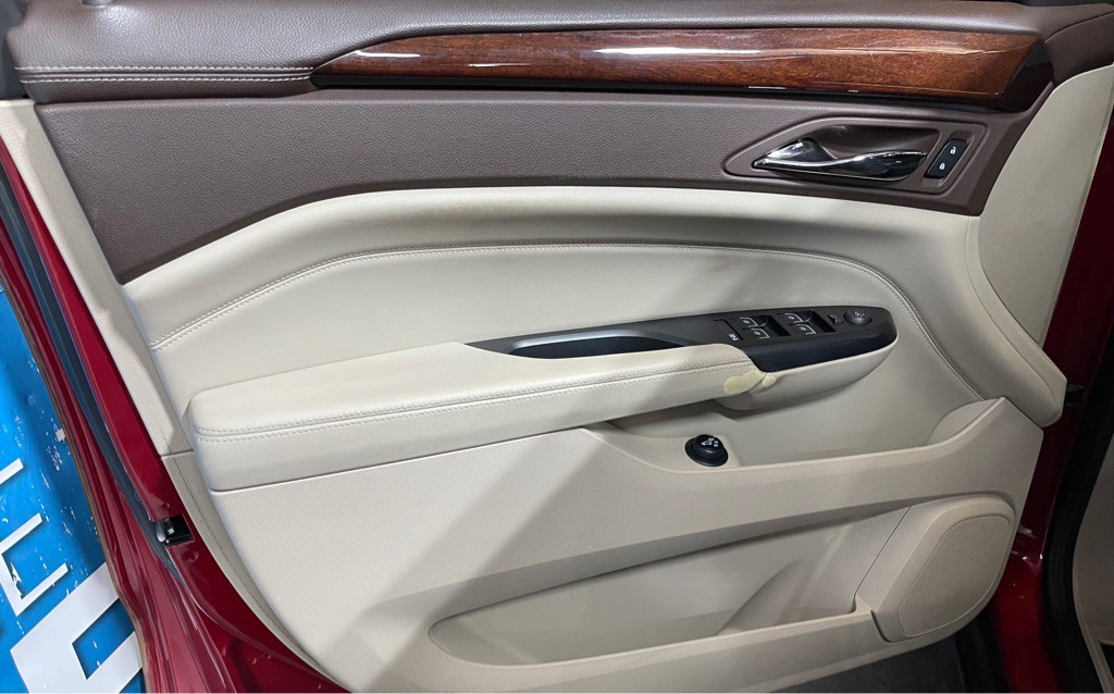 2014 Cadillac SRX Image 9