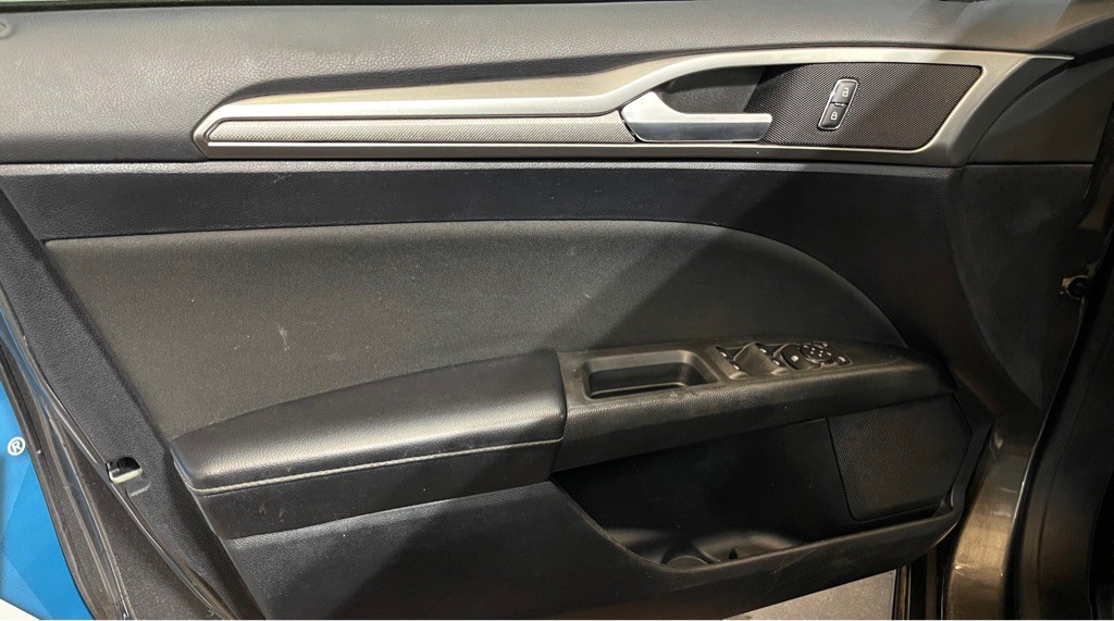 2019 Ford Fusion Image 9