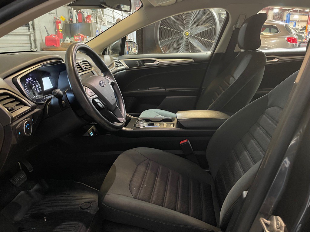 2019 Ford Fusion Image 10