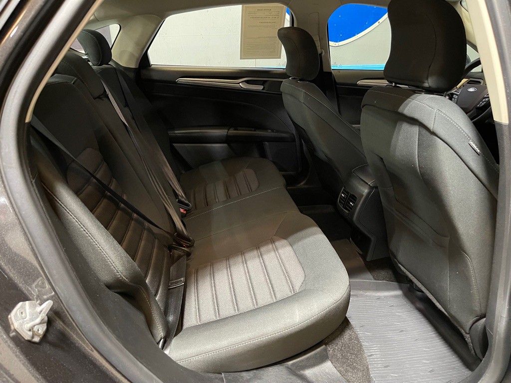 2019 Ford Fusion Image 19