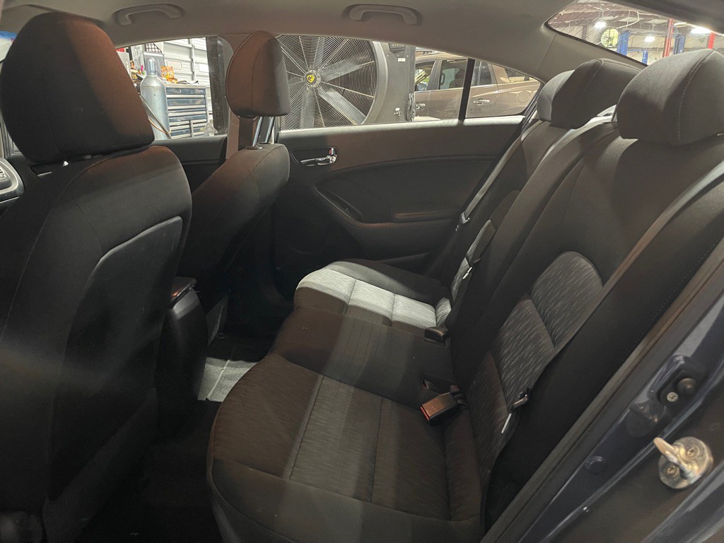 2016 Kia Forte Image 18