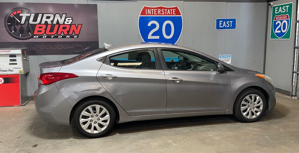 2012 Hyundai Elantra Image 5