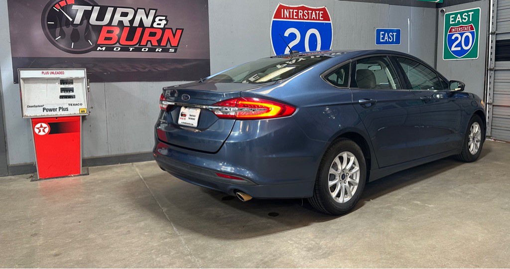 2018 Ford Fusion Image 4