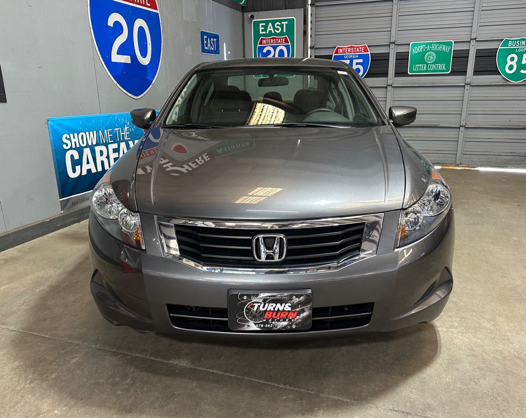 2009 Honda Accord Image 2