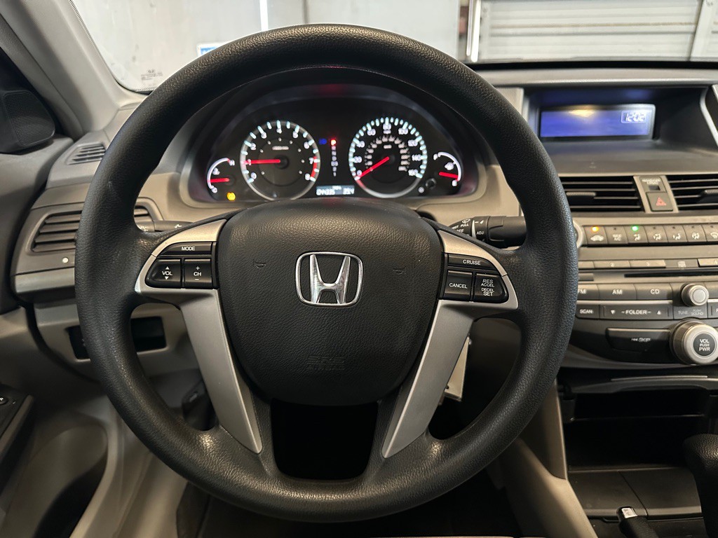2009 Honda Accord Image 12