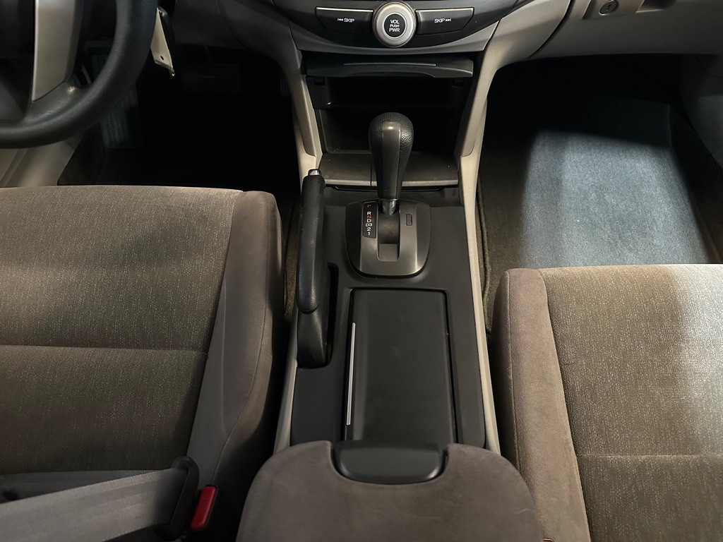 2009 Honda Accord Image 14
