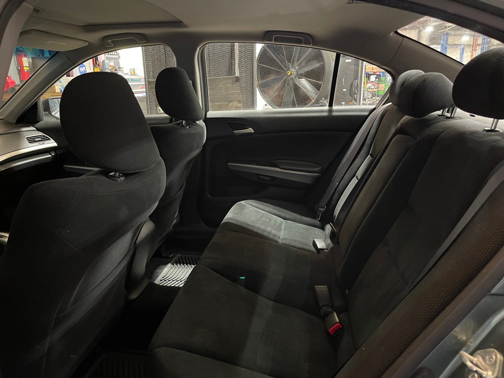2008 Honda Accord Image 17