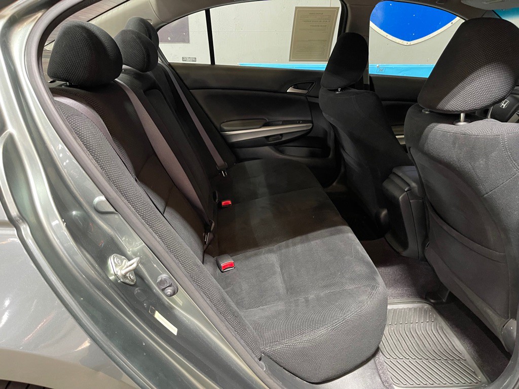 2008 Honda Accord Image 18