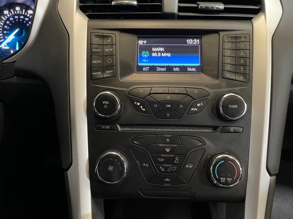 2016 Ford Fusion Image 13