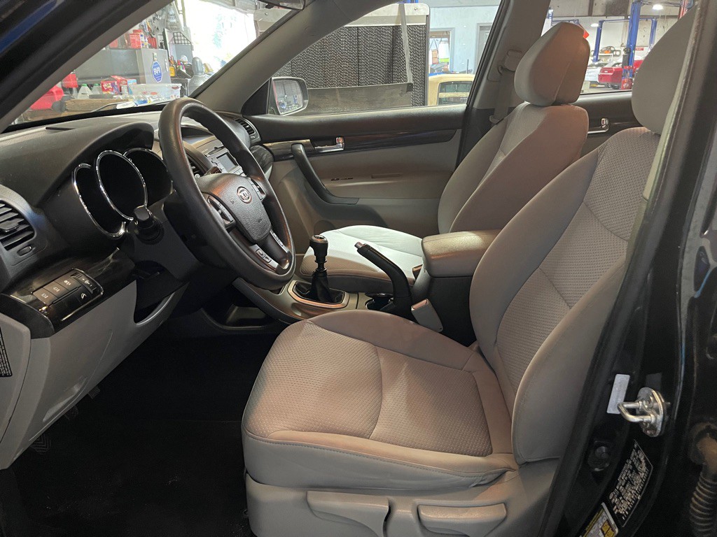 2011 Kia Sorento Image 10