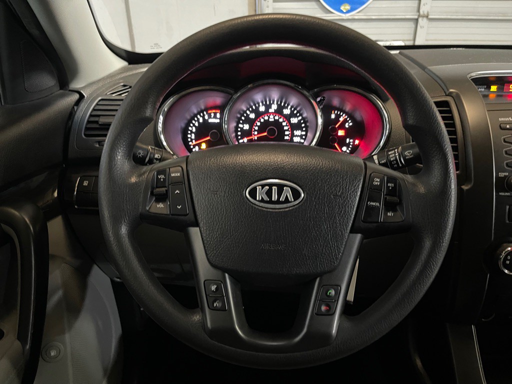 2011 Kia Sorento Image 12